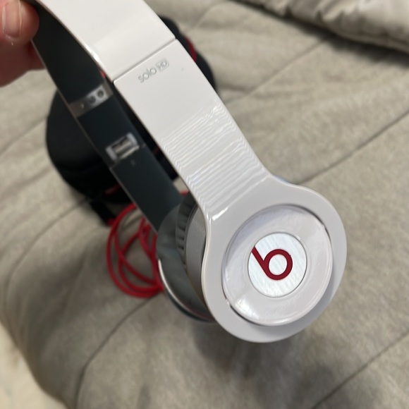 Beats worn 2x - Picture 4 of 4